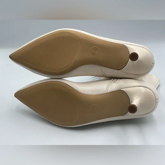 Women's Lonnie Kitten Heel Stretch Ankle Boots A New Day White Size 8.5 NWT SH2 - Picture 6 of 6